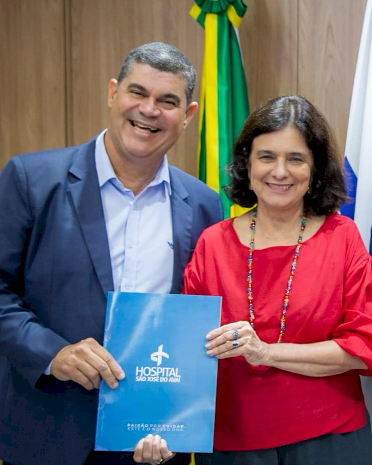 Prefeito Nel Medeiros busca investimentos para Itaperuna em reunião com a Ministra da Saúde