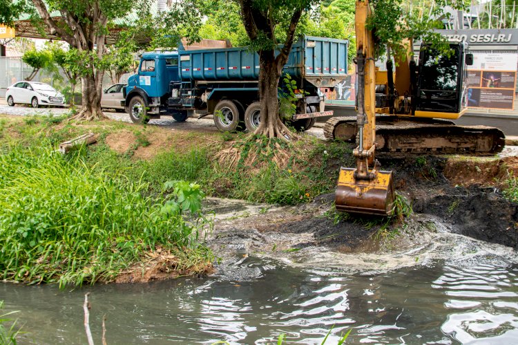 Itaperuna recebe máquinas do Programa Limpa Rio